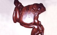 Pickstone-Redfern Wooden Frog Clock